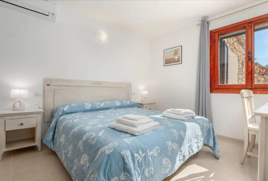 Pensjonat Rooms Boutique Baja Sardinia Włochy
