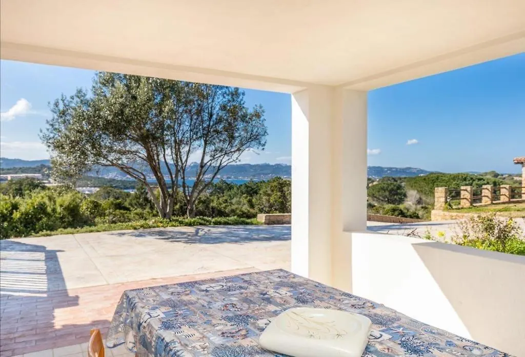 Rooms Boutique Baja Sardinia Pensjonat
