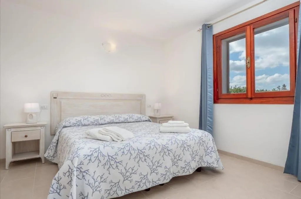 Pensjonat Rooms Boutique Baja Sardinia