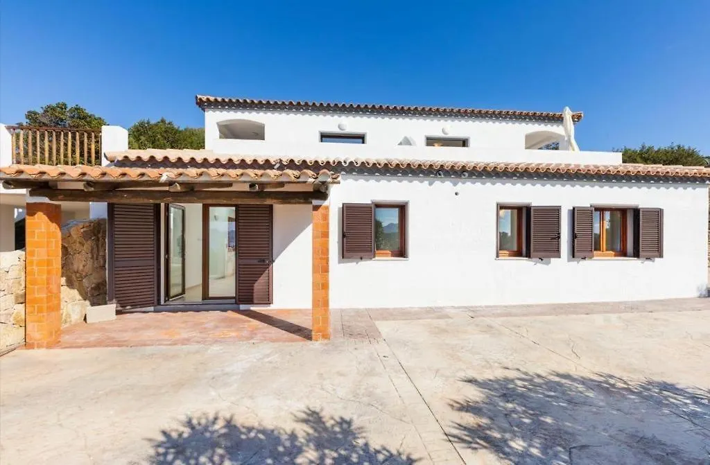 Rooms Boutique Baja Sardinia